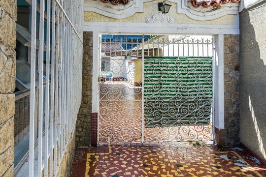 Garagem de casa à venda com 4 quartos, 250m² em Penha Circular, Rio de Janeiro