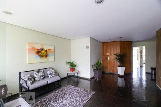 Hall social de apartamento à venda com 2 quartos, 67m² em Vila Santa Catarina, São Paulo