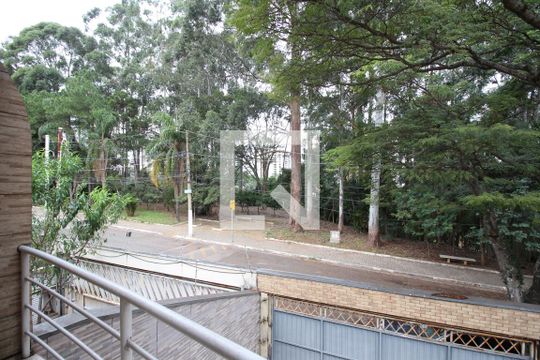 Varanda de casa para alugar com 4 quartos, 210m² em Lar São Paulo, São Paulo