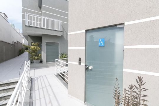 Entrada de casa de condomínio para alugar com 3 quartos, 114m² em Vila Moinho Velho, São Paulo