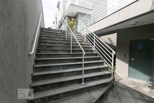 Entrada de casa de condomínio para alugar com 3 quartos, 114m² em Vila Moinho Velho, São Paulo