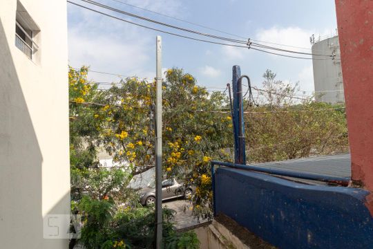 Vista de kitnet/studio para alugar com 1 quarto, 25m² em Santo Amaro, São Paulo