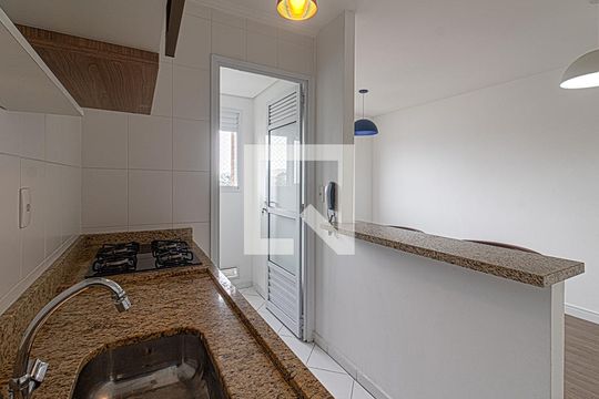 Cozinha  de apartamento à venda com 2 quartos, 46m² em Jardim Santa Cruz (sacomã), São Paulo