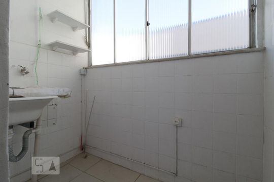 Área de serviço de apartamento para alugar com 1 quarto, 55m² em Lourdes, Belo Horizonte