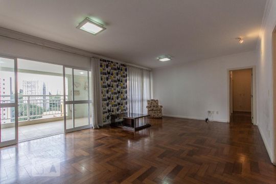 Sala de apartamento à venda com 4 quartos, 248m² em Vila Suzana, São Paulo