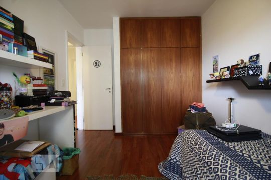 Quarto 1 de apartamento à venda com 3 quartos, 136m² em Real Parque, São Paulo