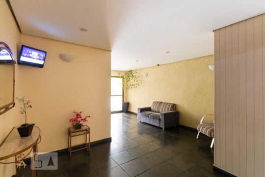 Hall social de apartamento à venda com 3 quartos, 75m² em Planalto Paulista, São Paulo
