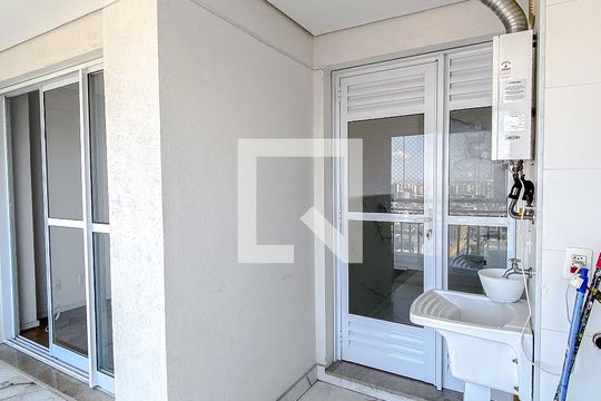 Área comum de apartamento para alugar com 1 quarto, 45m² em Cambuci, São Paulo