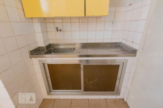 Cozinha de apartamento à venda com 2 quartos, 73m² em Tijuca, Rio de Janeiro