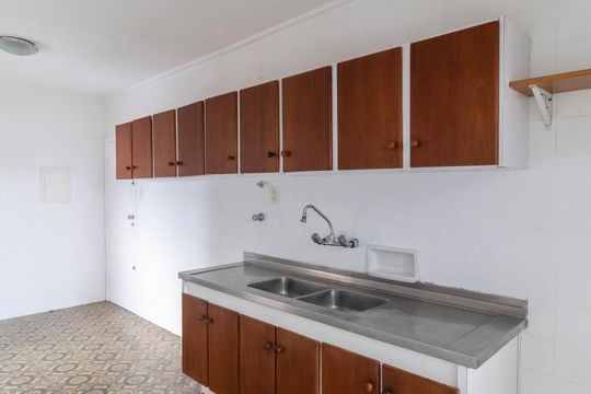 Cozinha de apartamento para alugar com 4 quartos, 175m² em Santo Amaro, São Paulo