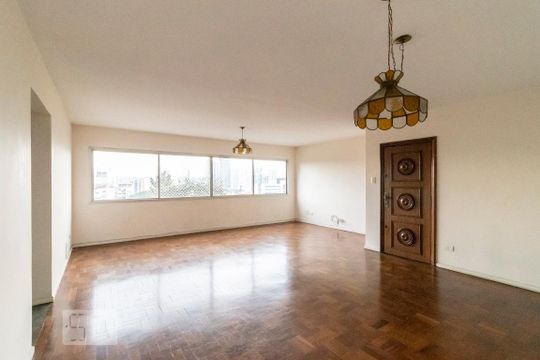 Apartamento para alugar com 4 quartos, 175m² em Santo Amaro, São Paulo