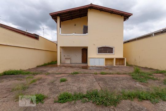 Quintal de casa à venda com 5 quartos, 360m² em Jardim Santa Genebra, Campinas