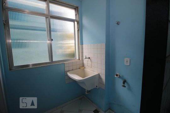 Área de Serviço de apartamento para alugar com 2 quartos, 80m² em Anil, Rio de Janeiro