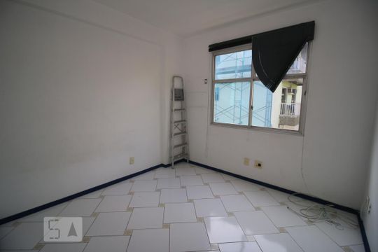 Quarto 1 de apartamento para alugar com 2 quartos, 80m² em Anil, Rio de Janeiro