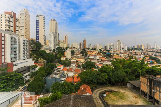 Vista do Quarto  de apartamento à venda com 2 quartos, 85m² em Vila Pompéia, São Paulo