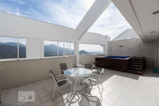 Terraço de apartamento para alugar com 2 quartos, 144m² em Barra da Tijuca, Rio de Janeiro