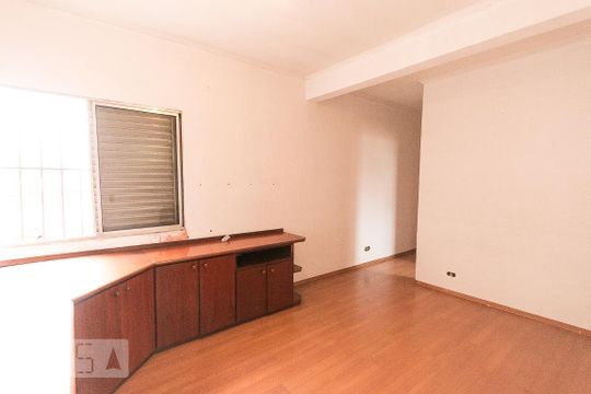 Suíte 1 de casa à venda com 7 quartos, 400m² em Vila Gumercindo, São Paulo