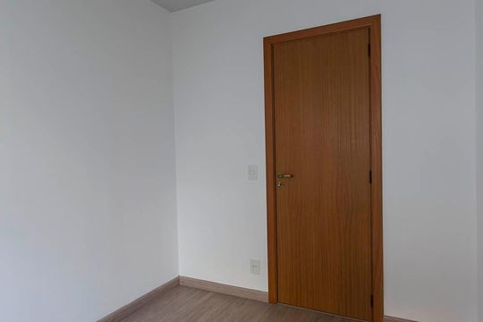 Quarto 1 de apartamento para alugar com 2 quartos, 52m² em Santana, Porto Alegre