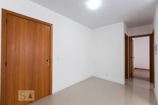 Sala de apartamento para alugar com 2 quartos, 52m² em Santana, Porto Alegre