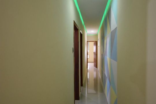 Corredor de apartamento à venda com 3 quartos, 177m² em Centro, Niterói