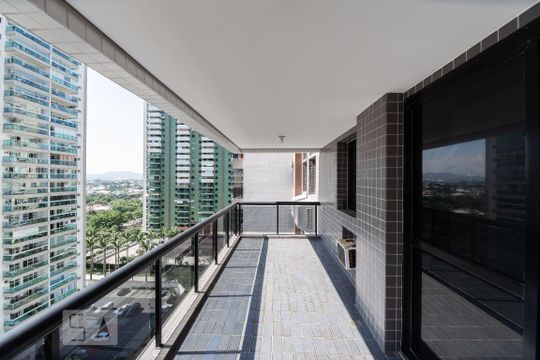 Varanda de apartamento à venda com 3 quartos, 110m² em Barra da Tijuca, Rio de Janeiro
