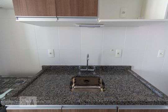 Cozinha de apartamento para alugar com 2 quartos, 61m² em Vila Monte Alegre, São Paulo