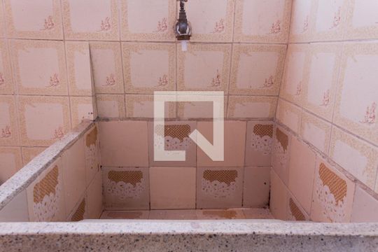 Área de Serviço de apartamento para alugar com 2 quartos, 62m² em Santa Terezinha, São Bernardo do Campo