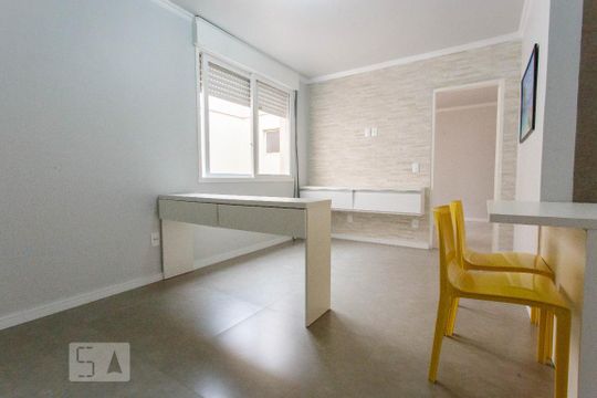 Apartamento para alugar com 1 quarto, 41m² em Vila Jardim, Porto Alegre