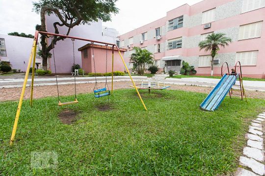 Playground de apartamento à venda com 3 quartos, 73m² em Tristeza, Porto Alegre