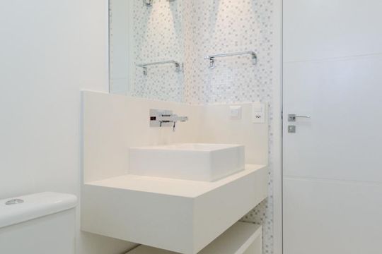 Banheiro da suíte 1 de apartamento à venda com 3 quartos, 285m² em Jardim do Mar, São Bernardo do Campo