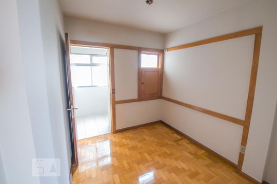 Escritório de apartamento para alugar com 2 quartos, 100m² em Centro, Novo Hamburgo