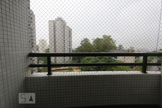 varanda de apartamento para alugar com 2 quartos, 58m² em Vila Andrade, São Paulo