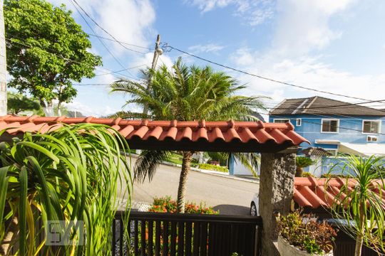 Vista Varanda 1 - Sala (Primeiro Andar) de casa de condomínio para alugar com 4 quartos, 330m² em Anil, Rio de Janeiro