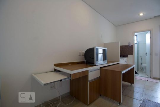 Sala de kitnet/studio para alugar com 1 quarto, 30m² em Centro, Belo Horizonte
