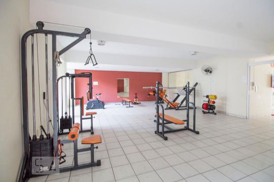 Academia de kitnet/studio para alugar com 1 quarto, 30m² em Centro, Belo Horizonte