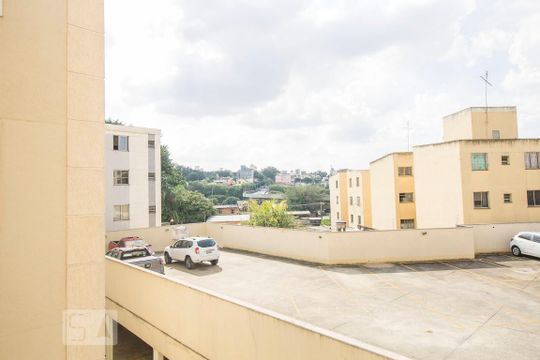 Vista Quarto 02 de apartamento para alugar com 3 quartos, 92m² em Santa Efigênia, Belo Horizonte