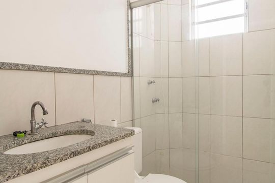 Banho Social de apartamento para alugar com 3 quartos, 92m² em Santa Efigênia, Belo Horizonte