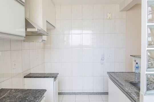 Área de Serviço e Cozinha de apartamento para alugar com 3 quartos, 92m² em Santa Efigênia, Belo Horizonte