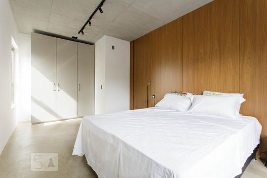 Quarto de apartamento para alugar com 1 quarto, 69m² em Petrópolis, Porto Alegre