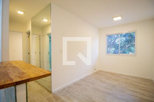 Apartamento à venda com 2 quartos, 46m² em Vila Califórnia, São Paulo