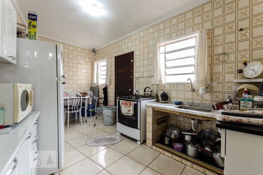 Cozinha de casa para alugar com 4 quartos, 160m² em Jardim Peri Peri, São Paulo