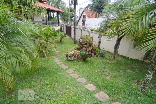 Jardins de casa à venda com 6 quartos, 760m² em Belvedere, Belo Horizonte