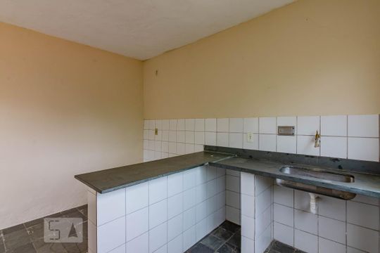 Cozinha de casa para alugar com 1 quarto, 40m² em Serra, Belo Horizonte