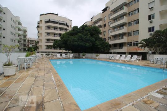 Piscina de apartamento para alugar com 3 quartos, 140m² em Anil, Rio de Janeiro