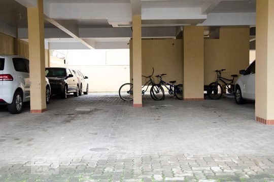 Garagem 2 carros de apartamento para alugar com 3 quartos, 104m² em Marechal Rondon, Canoas