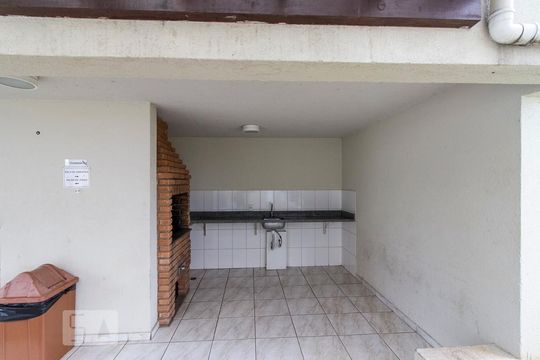 Churrasqueira 2  de apartamento para alugar com 2 quartos, 47m² em Maranhão, São Paulo