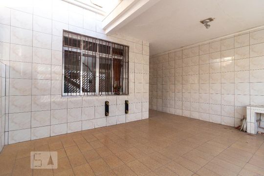 Garagem de casa à venda com 3 quartos, 125m² em Jardim Aeroporto, São Paulo