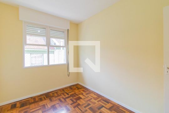 Quarto 1 de apartamento à venda com 2 quartos, 55m² em Cristal, Porto Alegre