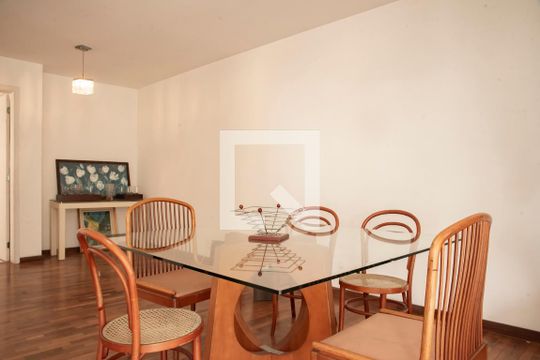Sala de apartamento à venda com 3 quartos, 200m² em Planalto Paulista, São Paulo