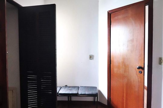 Escritório de apartamento à venda com 4 quartos, 300m² em Vila Bastos, Santo André